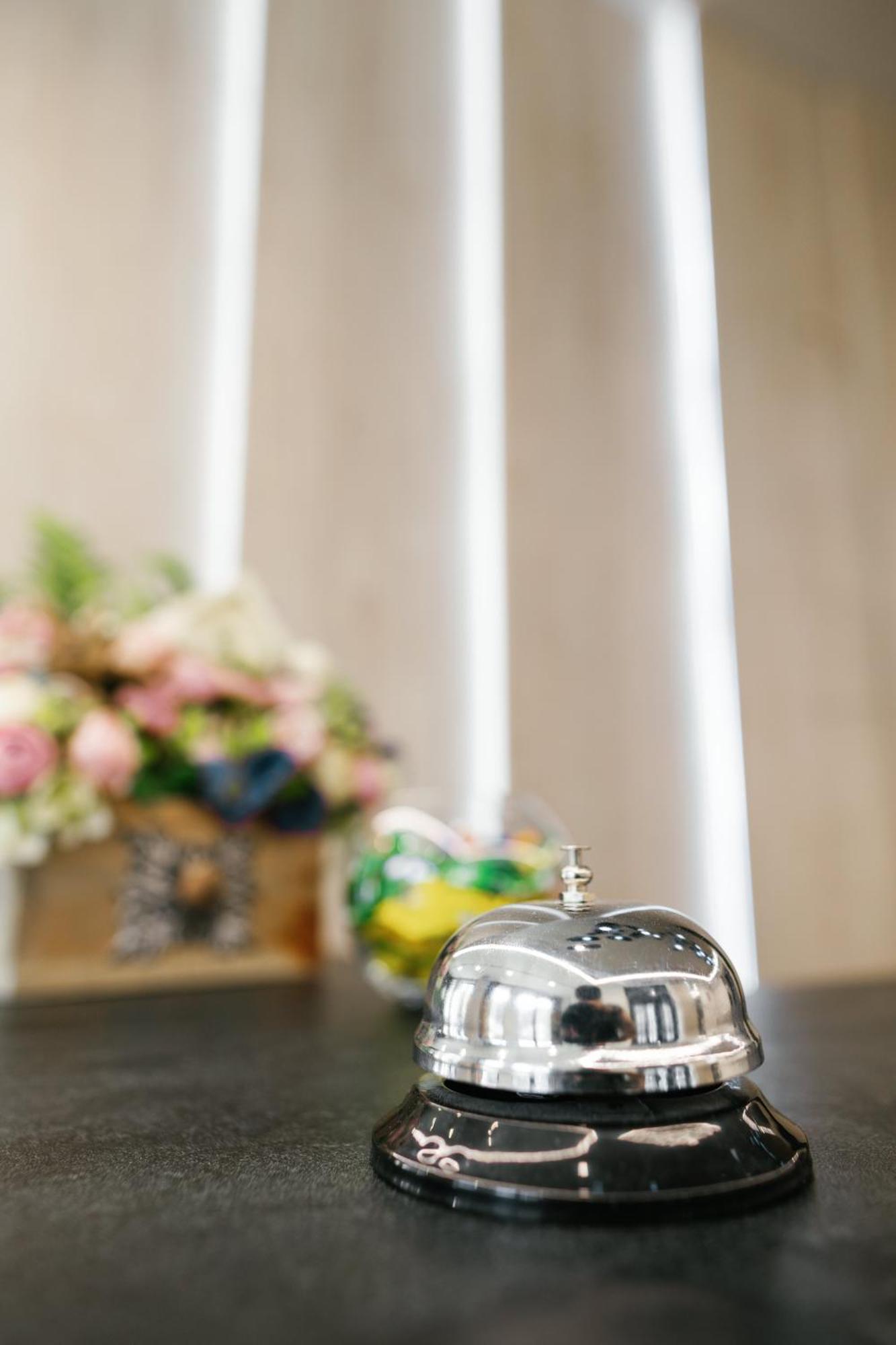 Select Hotel Λβιβ Εξωτερικό φωτογραφία